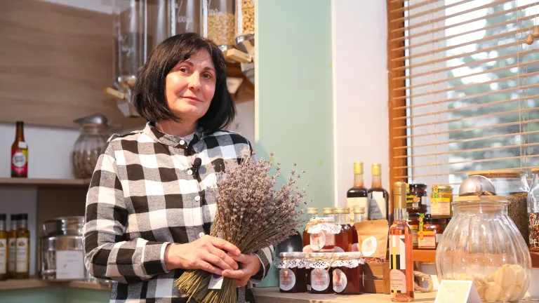 AER Romania 0002 copy 768x432